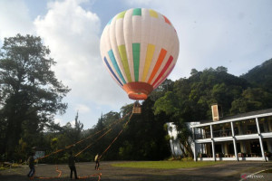12-wni-cedera-akibat-kecelakaan-balon-udara-wisata-di-turki