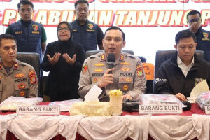 4-pengedar-meterai-palsu-senilai-rp-1-2-m-ditangkap-pelaku-mahasiswa-buruh