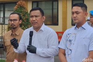 404-dus-susu-kedaluwarsa-hampir-terdistribusi-di-bogor-bpom-ingatkan-bahayanya