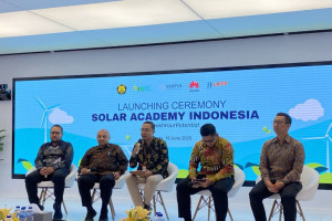 aesi-dorong-kemandirian-rantai-pasok-energi-surya-di-asia-tenggara