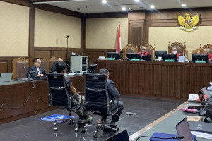 ahli-kubu-hasto-upaya-paksa-tak-bisa-dilakukan-saat-penyidikan-dimulai