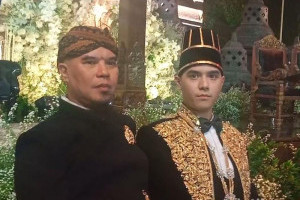 al-ghazali-dan-alyssa-daguise-gelar-pernikahan-megah-bertema-javanese-royal-wedding