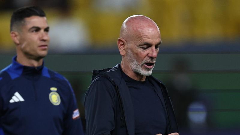 al-nassr-pecat-stefano-pioli-ronaldo-beri-komentar-singkat