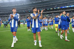 alan-varela-ingin-porto-menyapu-bersih-dua-laga-tersisa-di-grup-a
