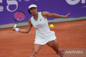 aldila-sutjiadi-melaju-ke-perempat-final-nottingham-open-2025