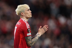 alejandro-garnacho-picu-kontroversi-dengan-jersey-aston-villa-bernama-rashford