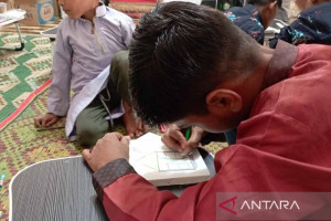 anak-imigran-rohingya-rayakan-hari-pengungsi-sedunia-di-aceh