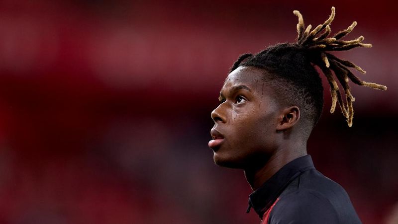 athletic-bilbao-lindungi-nico-williams-dari-serangan-suporter