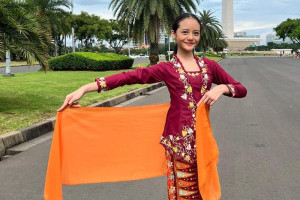audellya-ambara-raih-gelar-puteri-anak-indonesia-jakarta-2025-dan-ingin-bawa-budaya-indonesia-ke-dunia