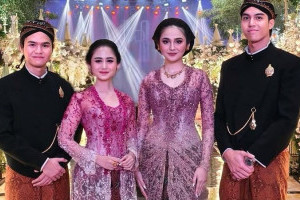 ayu-syifa-dan-tissa-biani-istimewa-di-acara-mantu-al-dan-alyssa