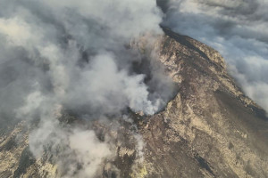 badan-geologi-esdm-dukung-penanganan-dampak-erupsi-gunung-lewotobi