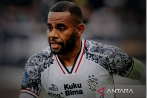 bali-united-tetap-pertahankan-yabes-roni