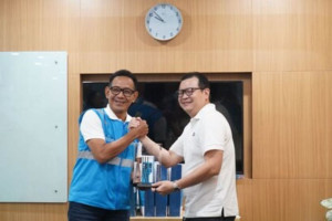 bdx-dan-pln-teken-kontrak-listrik-dukung-infrastruktur-digital-nasional