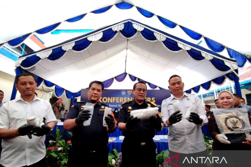 bea-cukai-ungkap-sindikat-narkotika-internasional-di-makassar