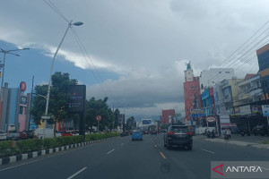 bmkg-perkirakan-sulut-berpotensi-cuaca-ekstrem-hingga-sabtu