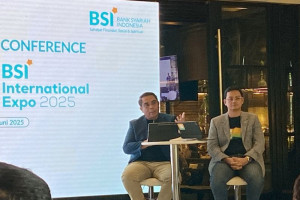 bsi-tingkatkan-layanan-bank-emas-dan-haji-umrah-di-international-expo