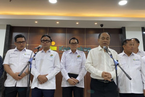 budi-arie-tetapkan-syarat-anggota-kopdes-minimal-setengah-warga-desa