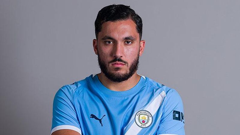 cherki-merasa-tak-pantas-dibandingkan-dengan-de-bruyne