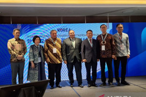 danantara-ajak-korea-selatan-bangun-perusahaan-kesehatan-di-ri