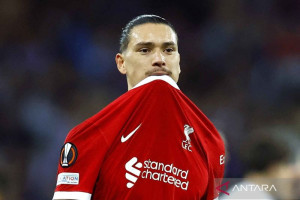 darwin-nunez-siap-bergabung-dengan-napoli-tanda-awal-transfer-besar