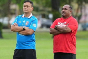 dianggap-bikin-pelanggaran-berat-imran-dan-yeyen-dipecat-malut-united