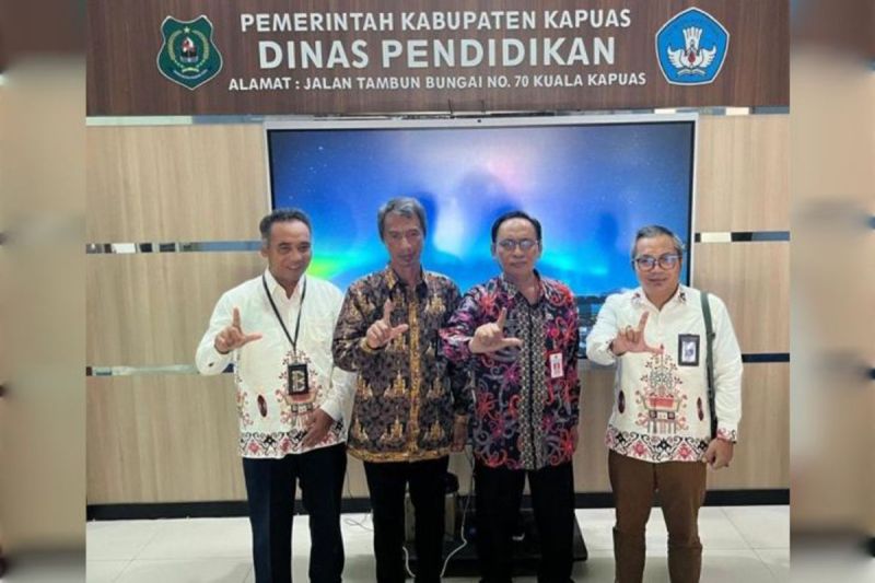dinas-pendidikan-kapuas-tingkatkan-literasi-bahasa-daerah-melalui-kolaborasi-dengan-balai-bahasa-kalimantan-tengah