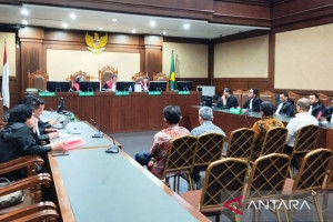 dirut-pt-infofarma-divonis-10-tahun-penjara-terbukti-korupsi-keuangan