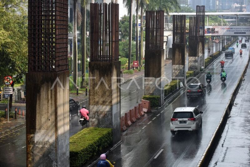 dki-jakarta-selesaikan-penyelesaian-tiang-monorel-melalui-konsultasi-hukum