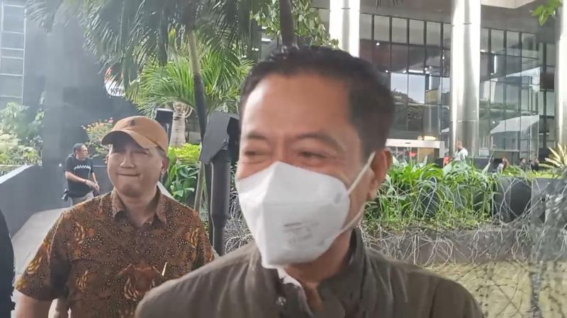 eks-dirjen-kemnaker-jadi-tersangka-kasus-penerimaan-uang-dari-agen-tka