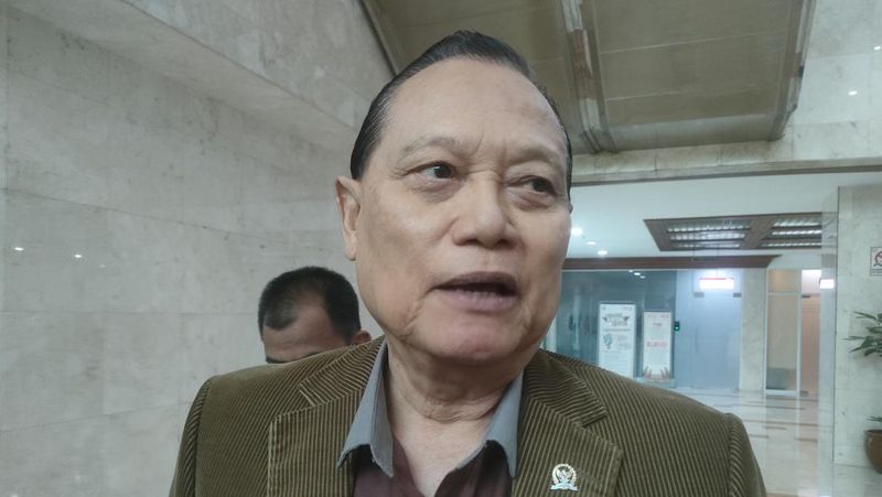 eks-pejabat-ma-zarof-ricar-divonis-16-tahun-legislator-pks-dorong-kejar-tppu