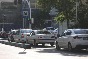 evakuasi-wni-dari-iran-dimulai-dengan-4-bus-menuju-azerbaijan