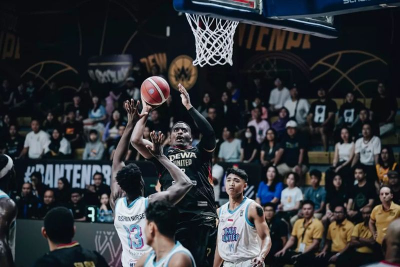 favorit-dan-strategi-baru-di-liga-basket-indonesia-2025