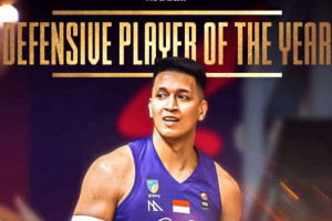 galank-gunawan-kembali-raih-gelar-defensive-player-of-the-year-di-ibl-2025