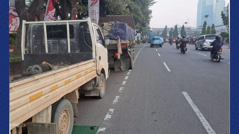 gangguan-mesin-truk-di-jalan-gatot-subroto-picu-kemacetan