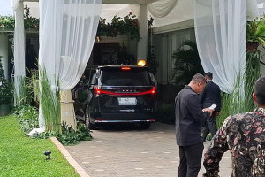 gubernur-dki-jakarta-pramono-anung-gelar-pernikahan-putrinya-megawati-hadiri