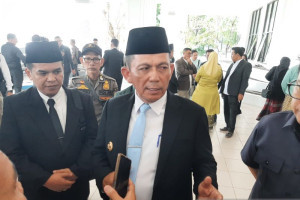 gubernur-kepri-dalami-isu-penjualan-pulau-di-anambas