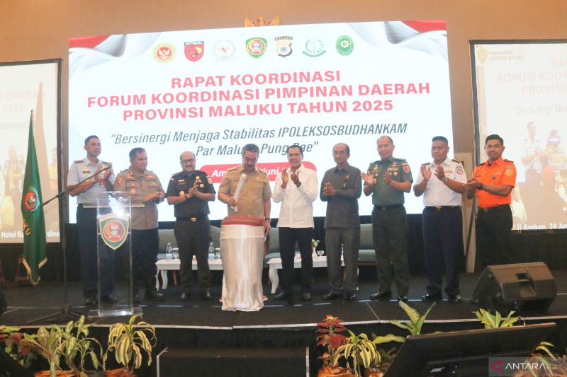 gubernur-maluku-prioritaskan-kearifan-lokal-dalam-pembangunan-daerah