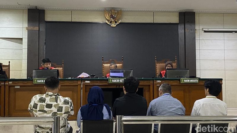hakim-sindir-saksi-kasus-ppds-undip-soal-tugas-senior-vs-junior