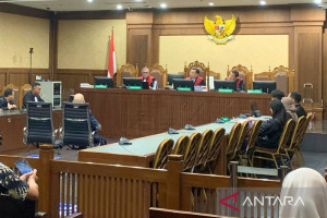 hakim-tolak-nota-keberatan-antonius-kosasih-di-kasus-investasi-fiktif