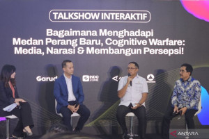 hasan-nasbi-kolaborasi-kunci-hadapi-perang-kognitif
