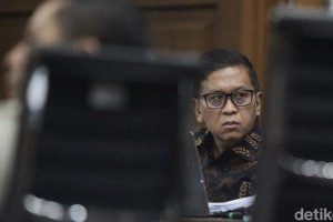 hasto-kristiyanto-akan-susun-pleidoi-pakai-teknologi-ai