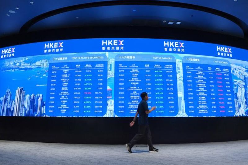 hong-kong-naik-ke-posisi-tiga-daya-saing-global-2025