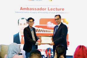 ide-indonesia-rayakan-65-tahun-hubungan-bilateral-ri-tunisia