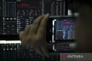 ihsg-bursa-efek-indonesia-melemah-tipis-di-pembukaan-pagi
