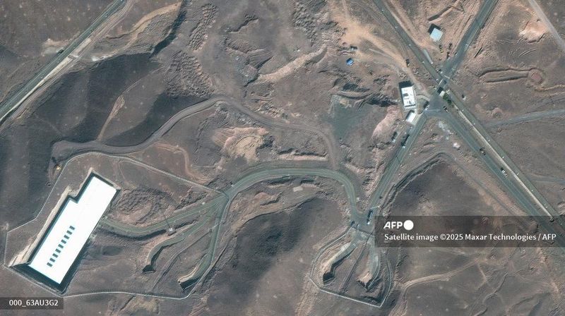 iran-pastikan-tidak-ada-kontaminasi-radioaktif-setelah-serangan-as-ke-fasilitas-nuklir