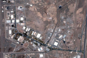 iran-respon-keras-usai-serangan-militer-as-di-teheran