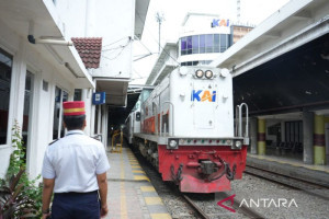 kai-sumut-kecam-keras-aksi-pelemparan-kereta-api