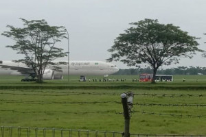 kapuspen-ceritakan-detik-detik-tni-evakuasi-penumpang-saudi-airlines