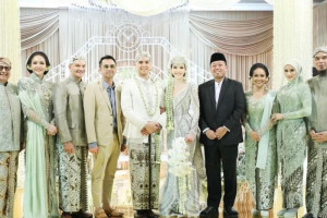 kebaya-tissa-biani-dan-syifa-hadju-serasi-dirancang-asky-febrianti