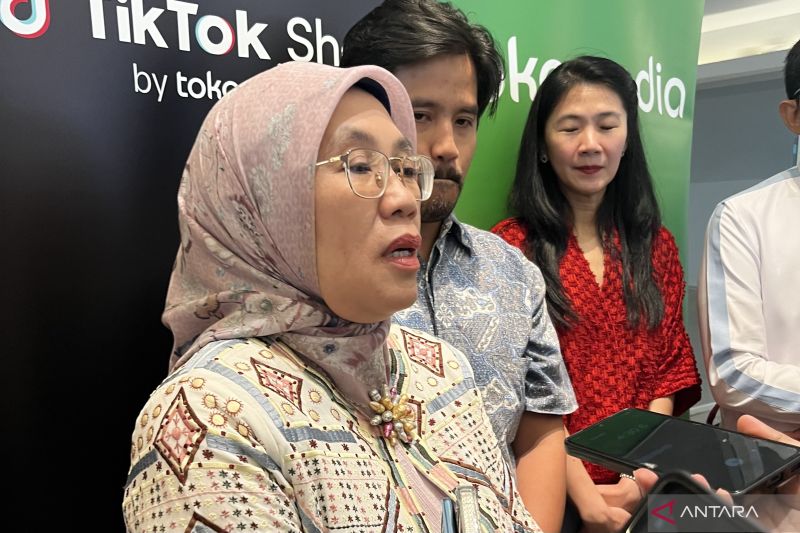 kemenperin-dorong-konsumsi-produk-lokal-demi-atasi-ketidakpastian-global